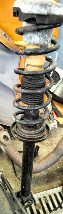 amortyzatory, wahacze, sprężyny tarcze zaciski Audi A4 B5 Passat B5