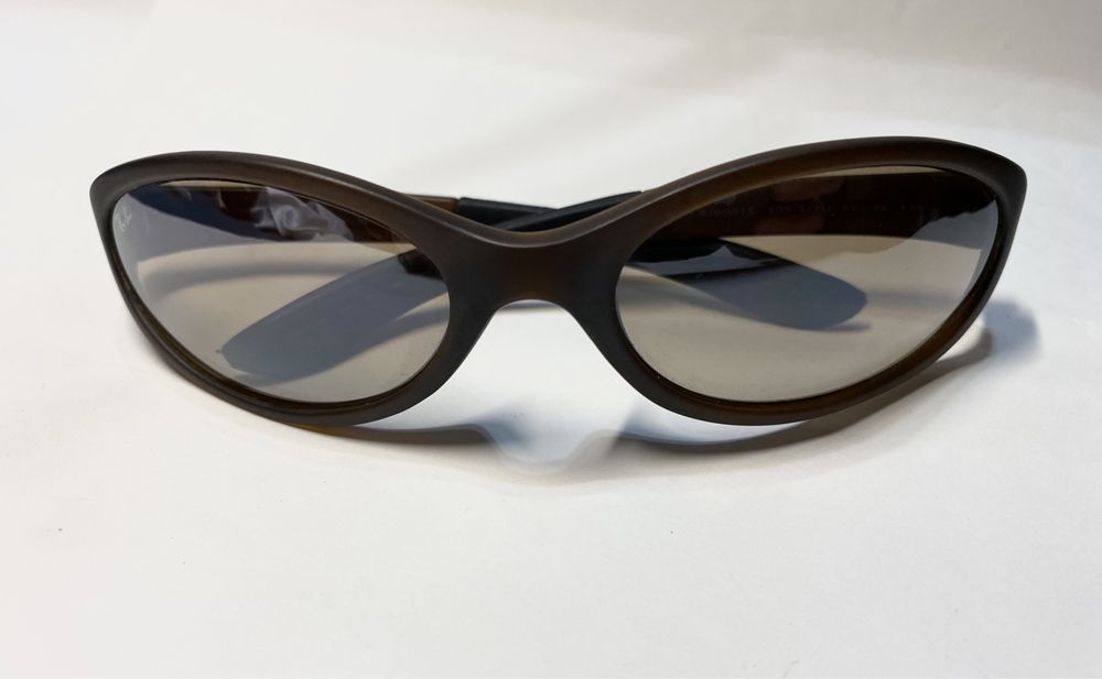 Oculo de Sol RayBan Vintage Novo
