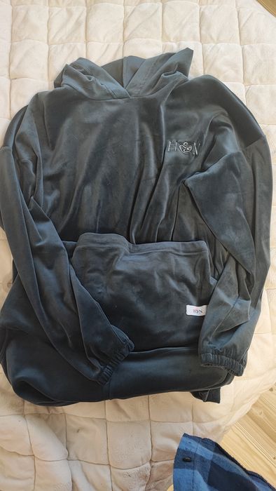 Спрртивний костюм для вагітних