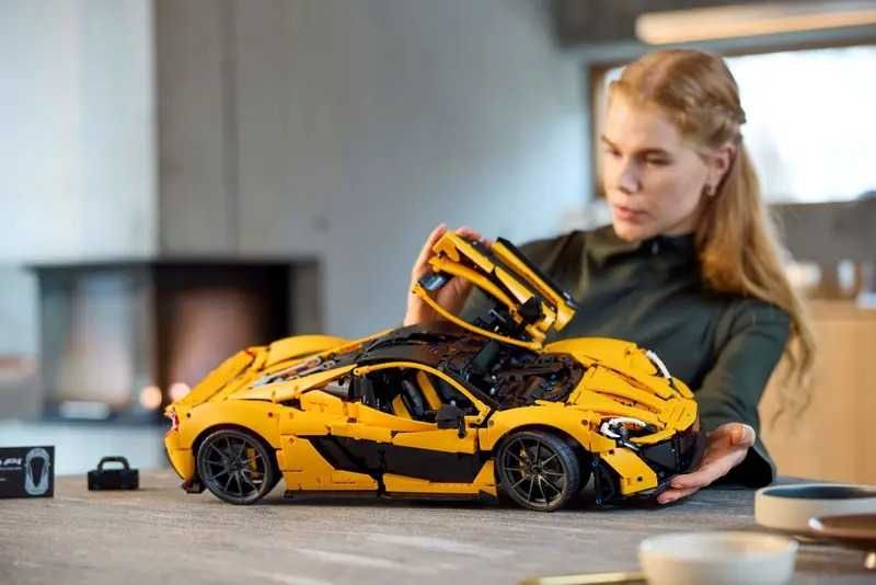 ‼️В КОРОБЦІ‼️Конструктор McLaren P1, LEGO Technic 42172