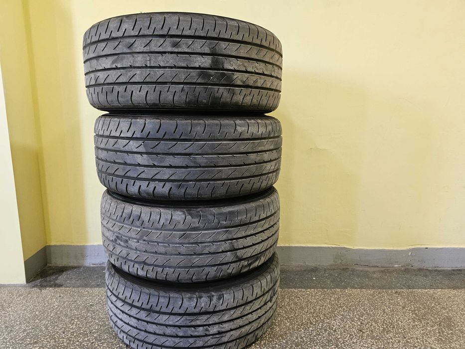 Opony zimowe 4x 225/45R17 Falken Eurowinter HS01 z rantem ochraniajacy