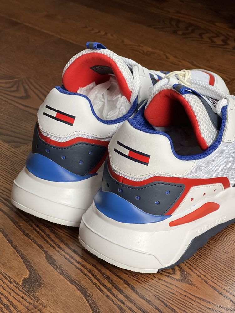 Кросівки  Tommy Hilfiger Tommy Jeans Cool Runner EM0EM00484 43р