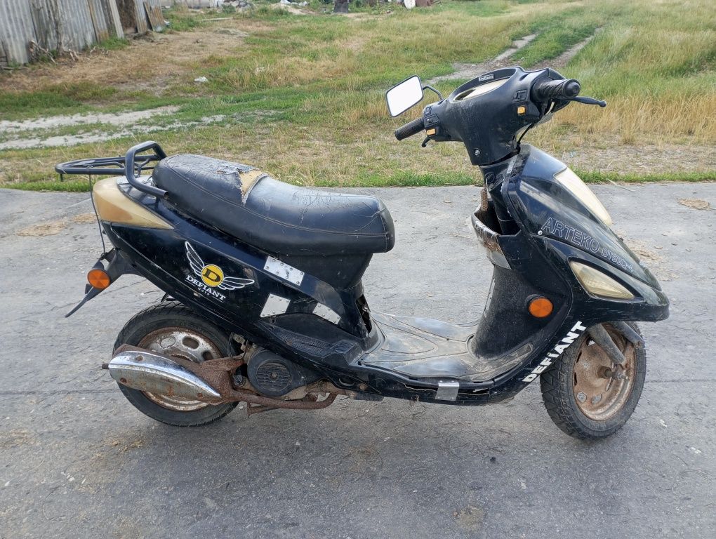 Продам скутер 4т 50кубів
