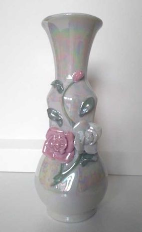 Tęczowy perłowy porcelanowy wazon wazonik z różami ceramiczny 19,2 cm