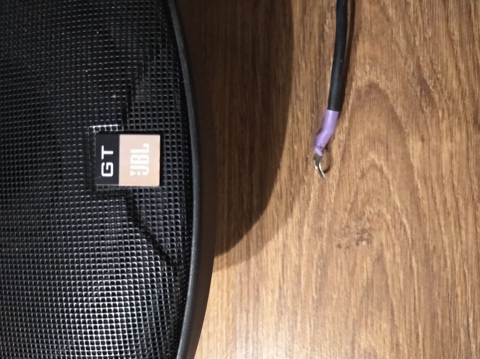 Автомобільна акустика в зборі