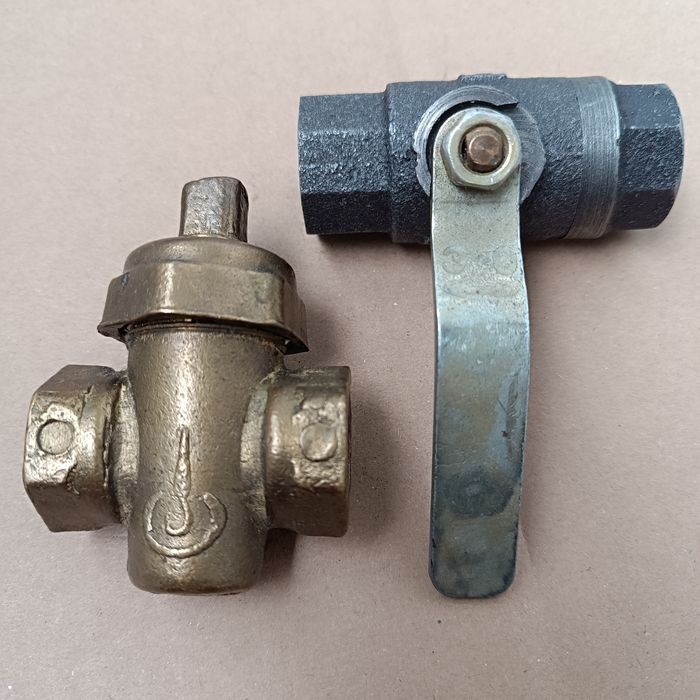 Шар Кран 1/2 дюйма+ газ кран СССР .