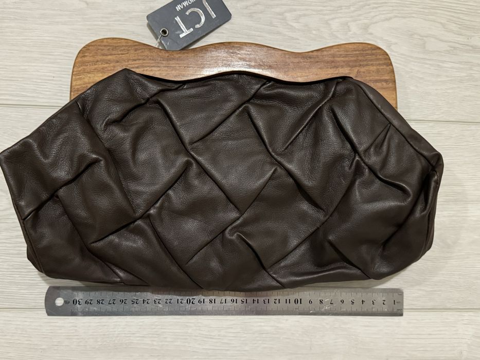 Стильний клатч LCT Woman з дерев’яною ручкою | Новий