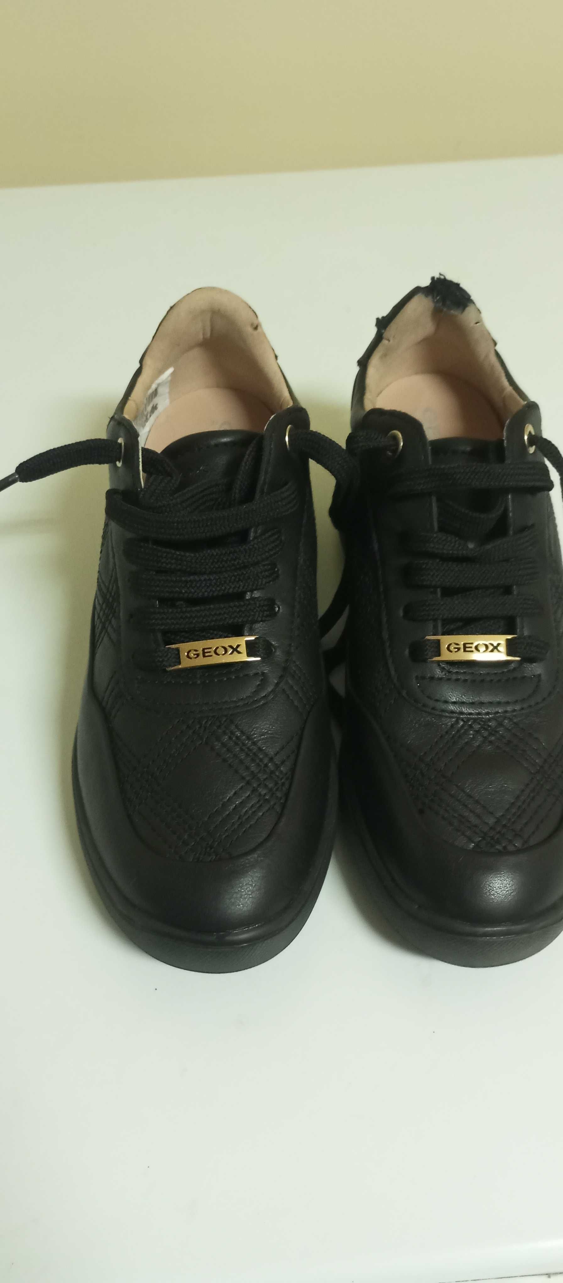 Calçado Geox para mulher