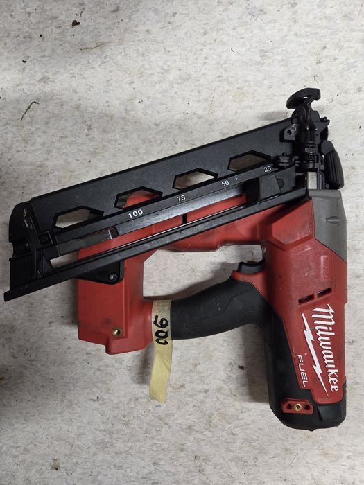 CN16GA MILWAUKEE gwoździarka 18v
