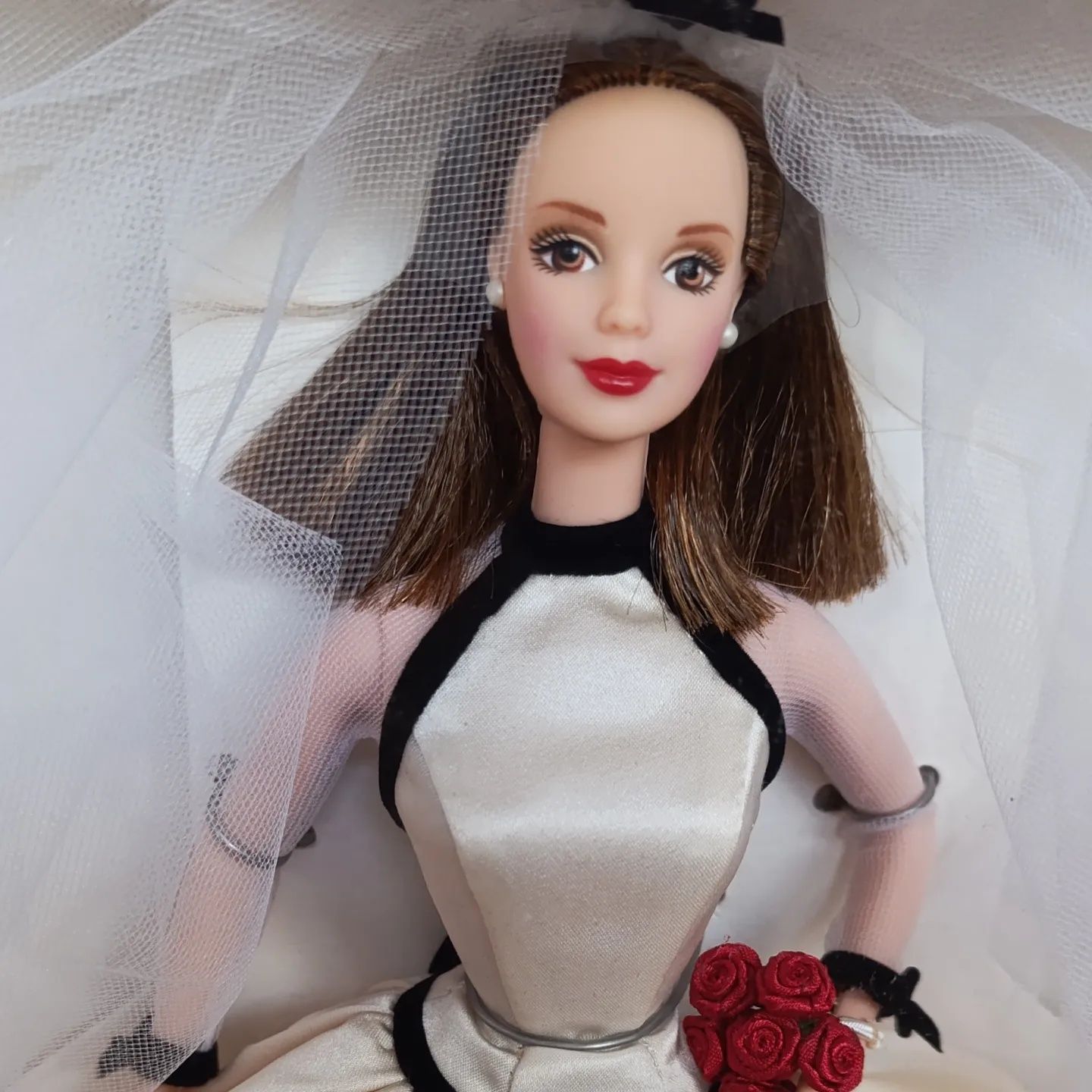 Vera Wang Barbie Колекційна