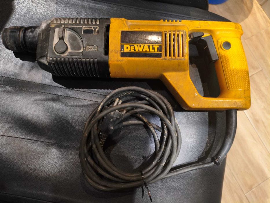 Torna DeWalt para peças ou reparação