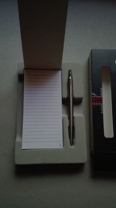 Ручка Паркер Parker белый металик произв.Англия в комплектации
