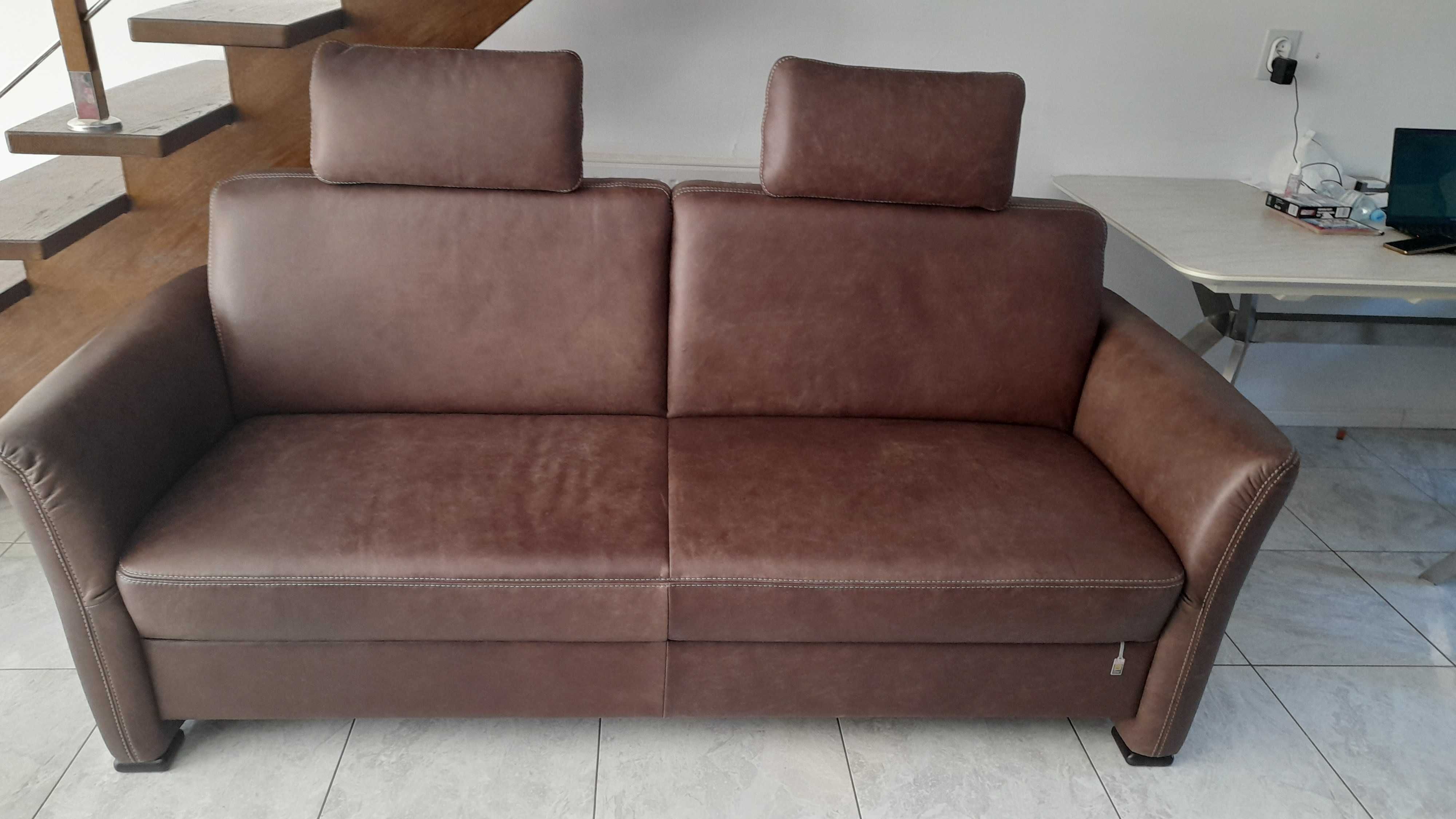 Sofa skórzana brązowa z funkcją regulacji firmy Gallery M