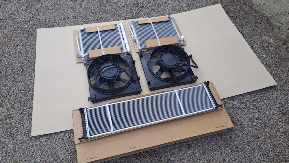 Радіатор кондиціонера + дифузори Tesla Model S (2012–2021)