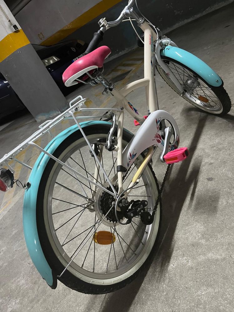 Bicicleta b twin menina