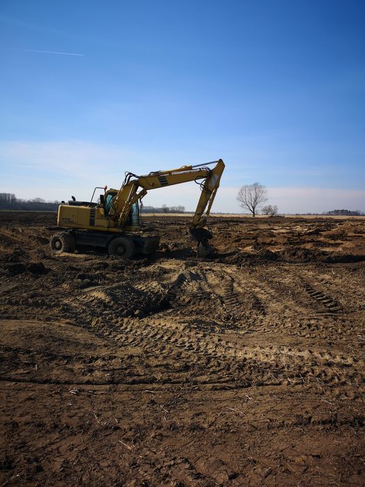 Usługi minikoparką, wiertnica,  koparką gąsienicowa, kołową i koparko-