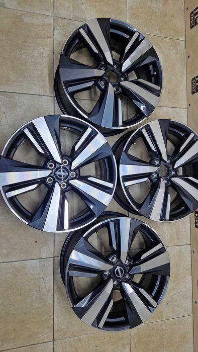 Диски діски R19 Nissan Rogue 2021 2022 2023 2024