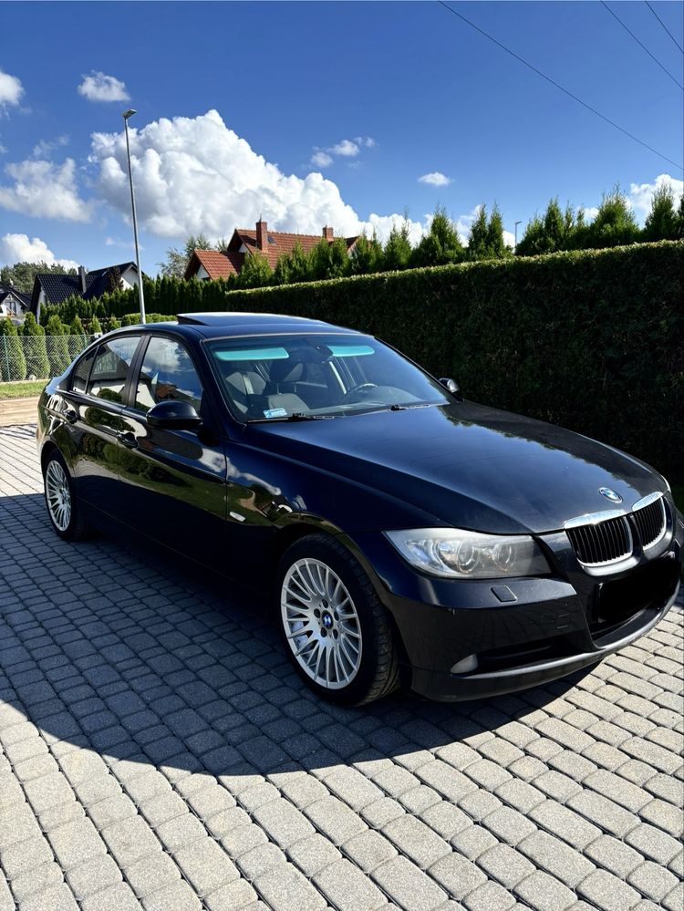 BMW E90 2007 rok
