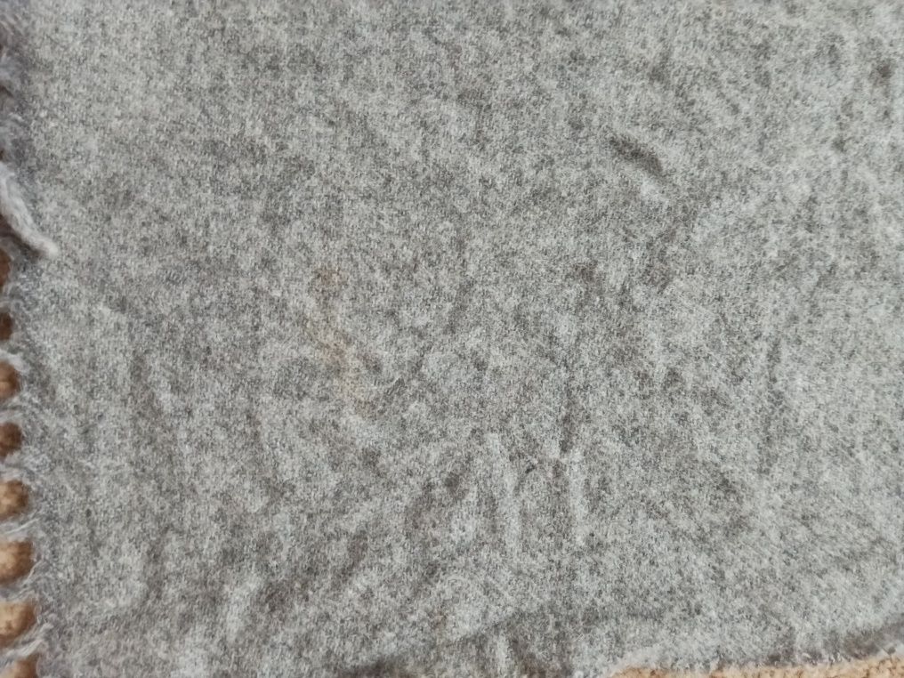 Acne studios 100% Virgine wool duży szal szalik zimowy 190x70 cm