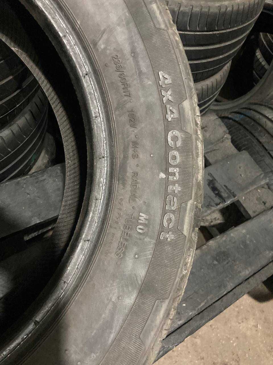 Шини резина літо 235/60 R17 Continental 4x4 Contact MO