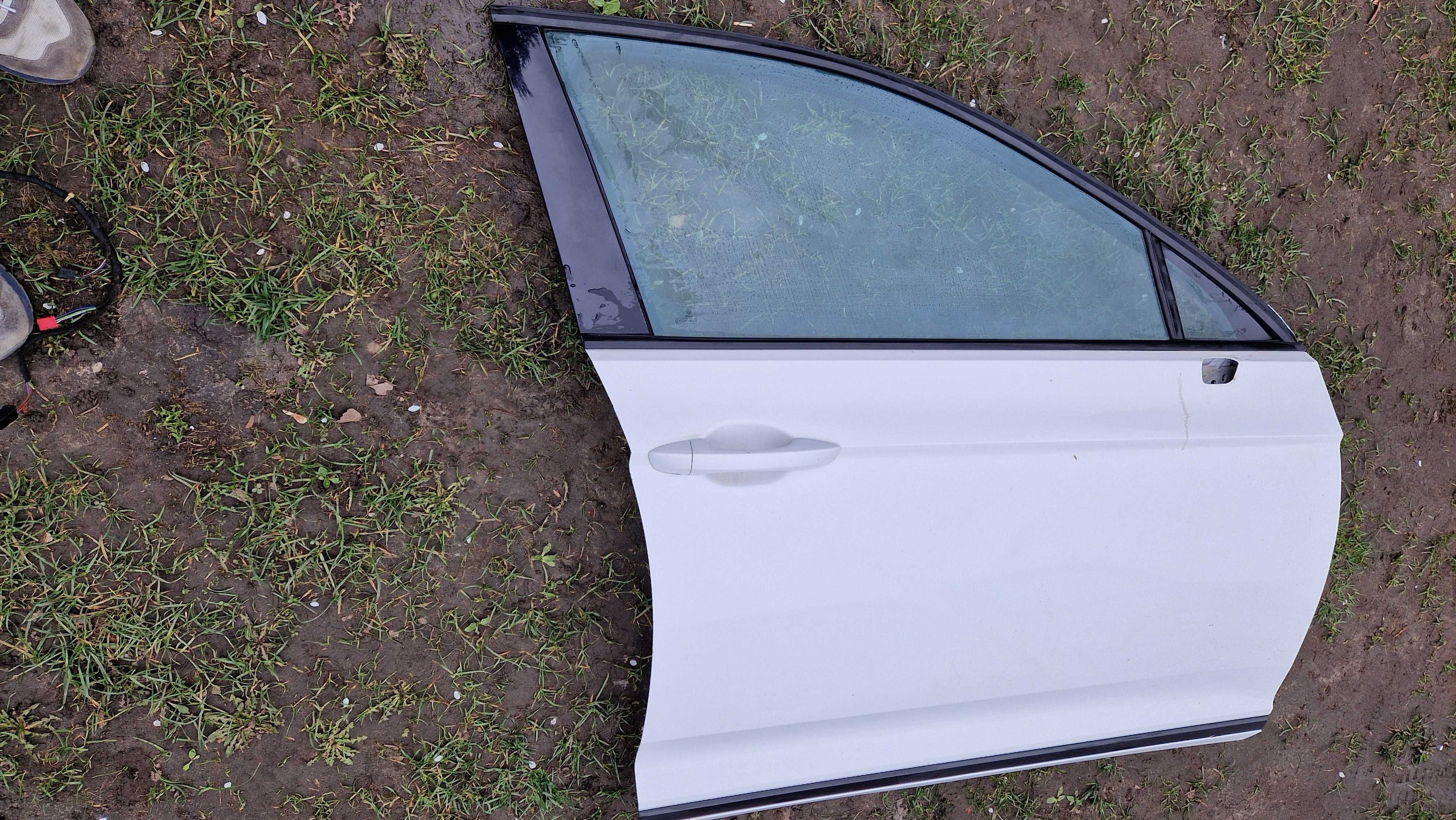 VW Passat B8 lc9a części przód tył maska drzwi sedan klapa zawieszenie