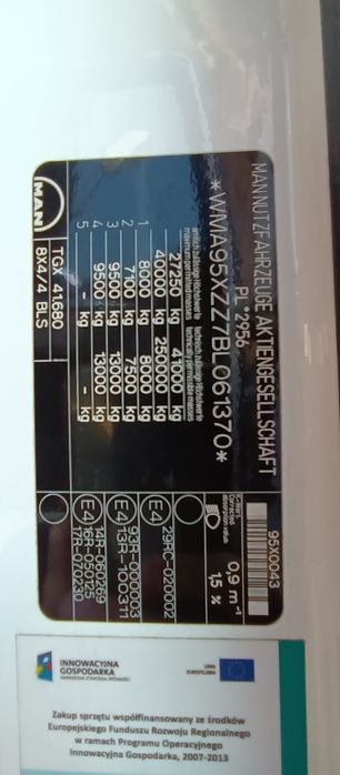 MAN 8X4 680 KM Tylko 86 tys km 250 DMC