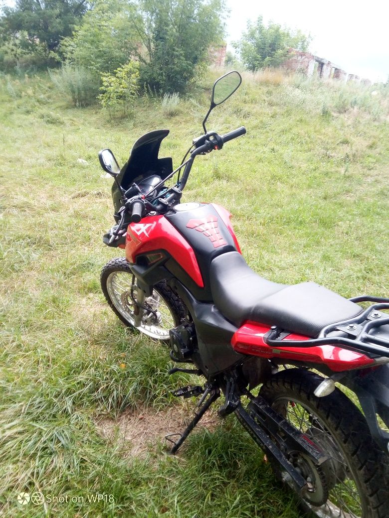 Продам мотоцикл шинрей 200