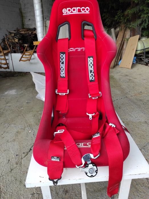 Vendo cinto de competição Sparco 6 apoios