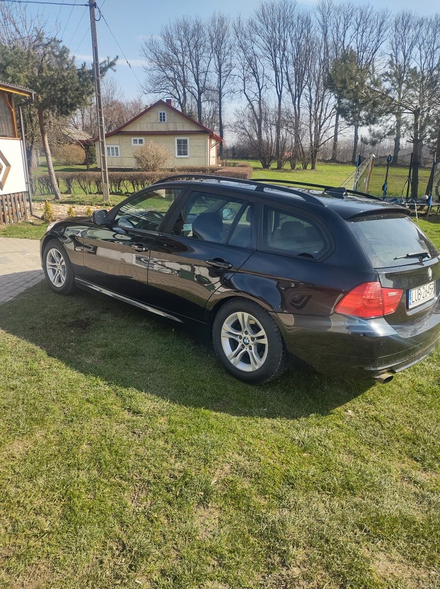 BMW 3 E91 samochód osobowy