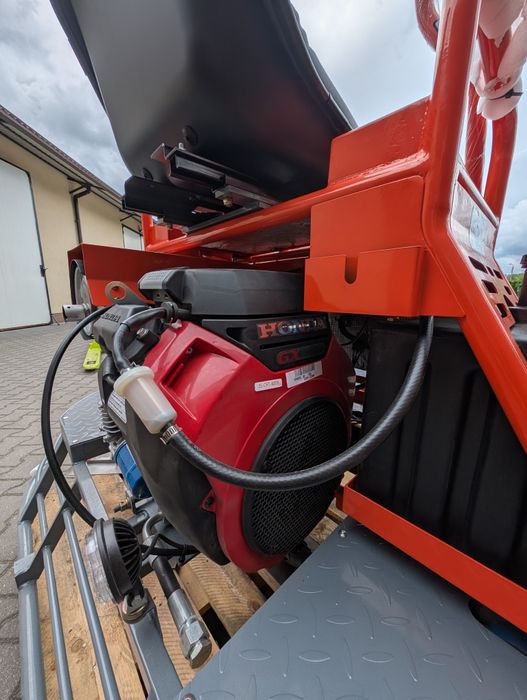 Zacieraczka samojezdna podwójna Conmec crtn 836 2×900mm barikell enar