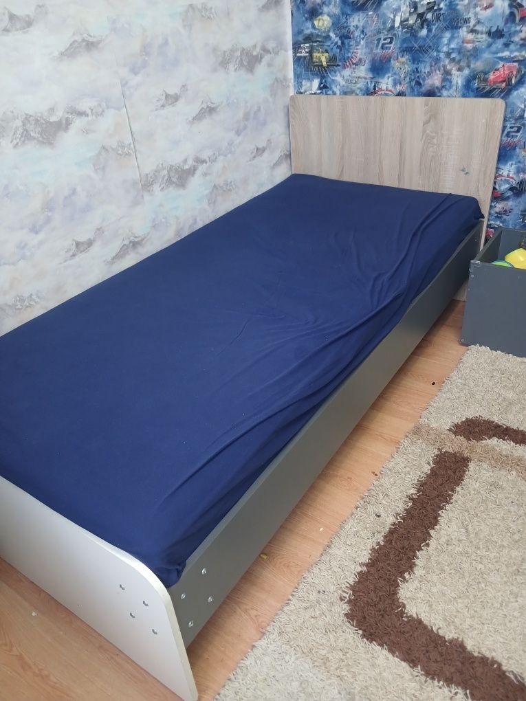 Продам підліткове ліжко