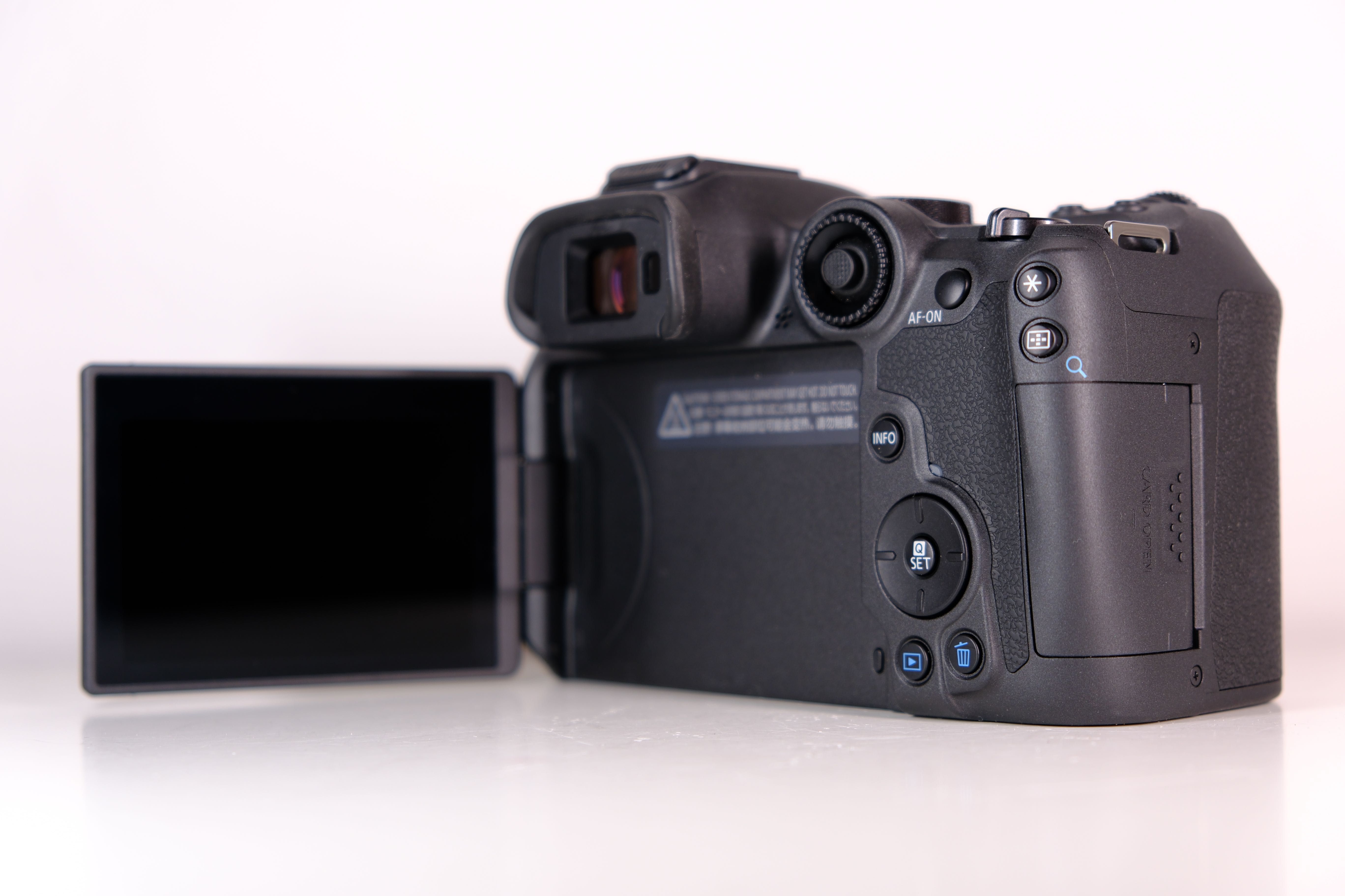 Canon EOS R7 нова \ без передоплат