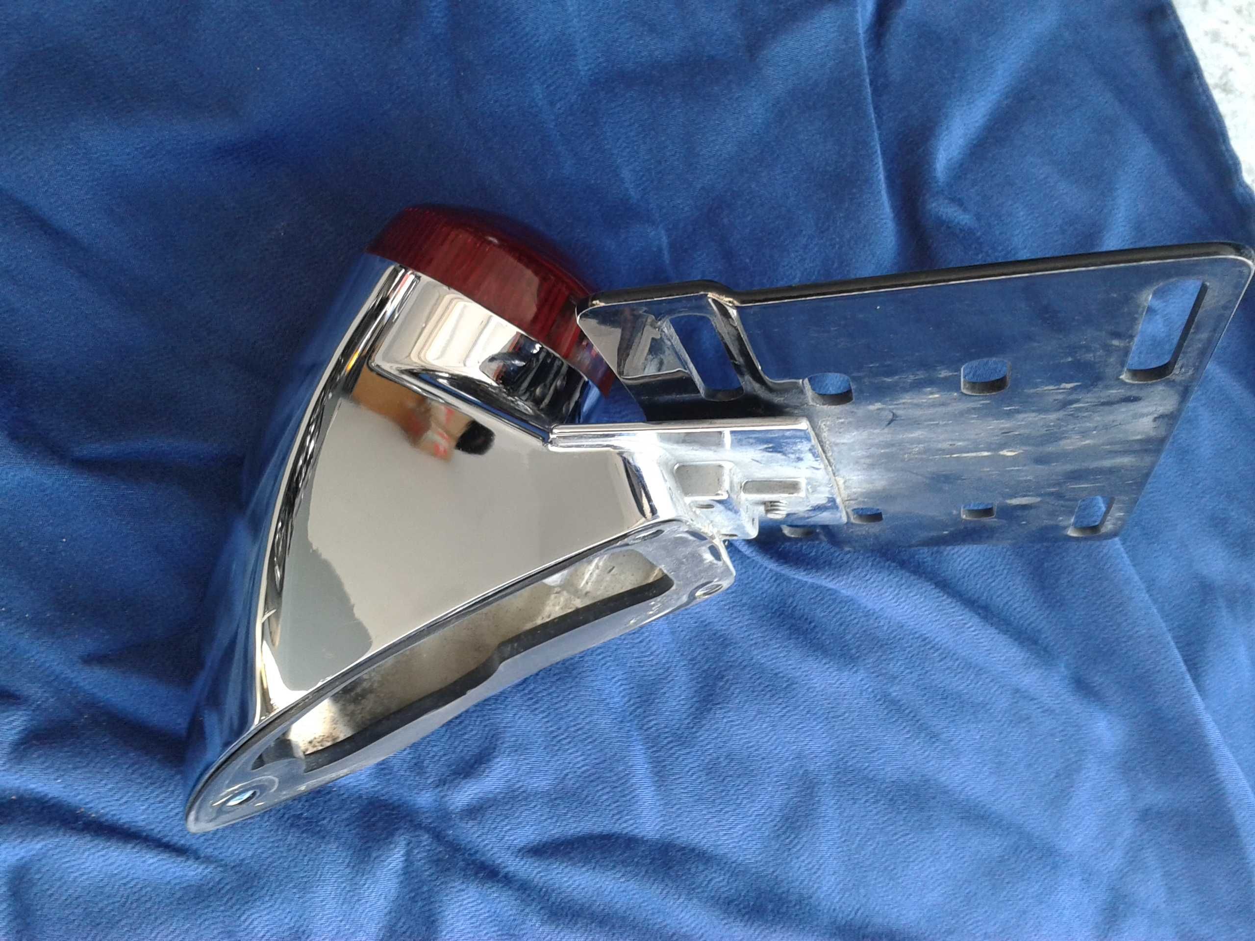 Harley lampa led tył dyna street bob