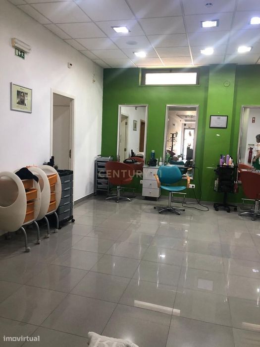 Excelente loja em Corroios