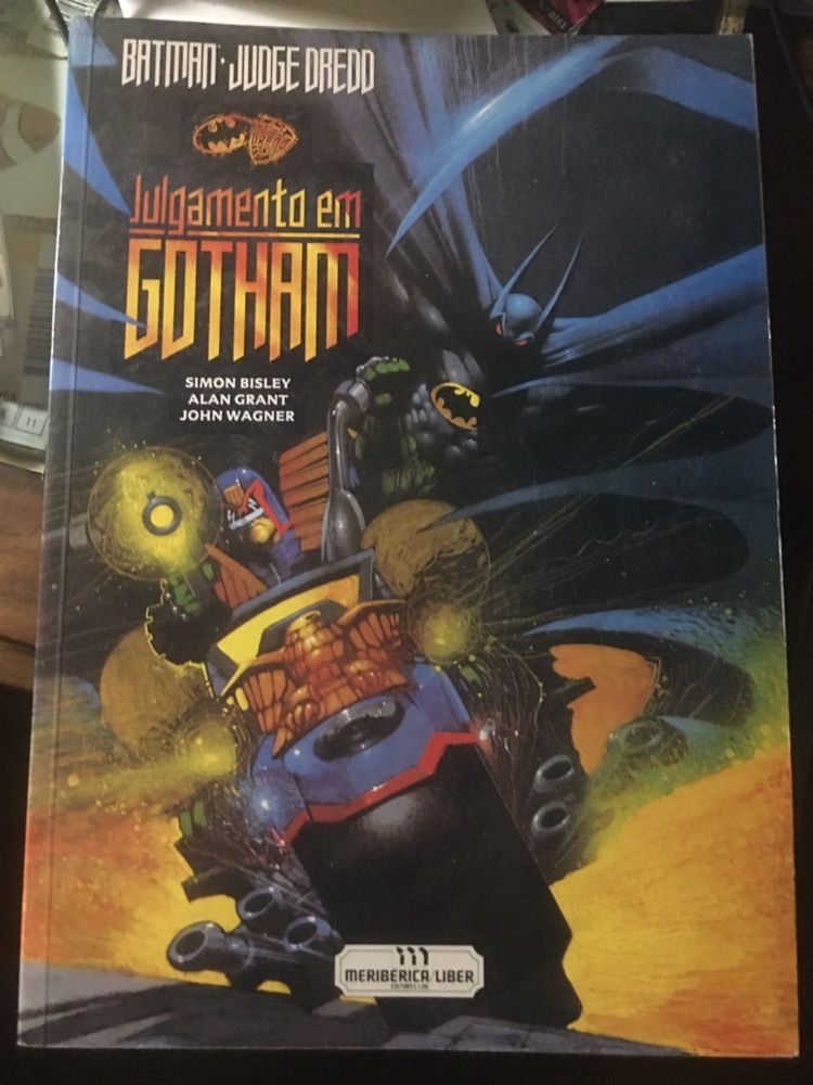 Batman e Judge Dredd -Julgamento em Gotham