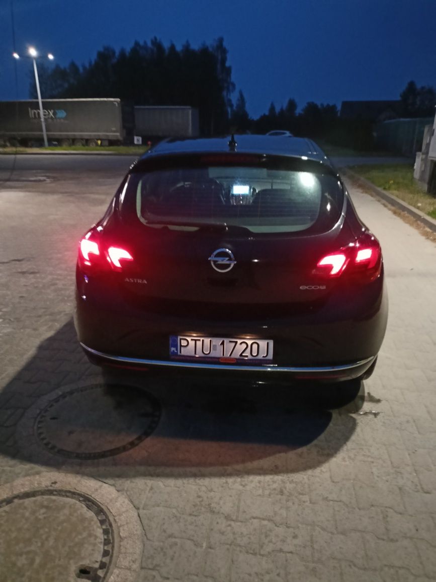 Sprzedam Opel Astra j