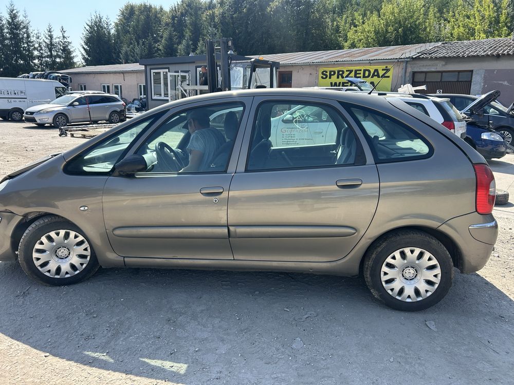Citroen C4 picasso caly na czesci