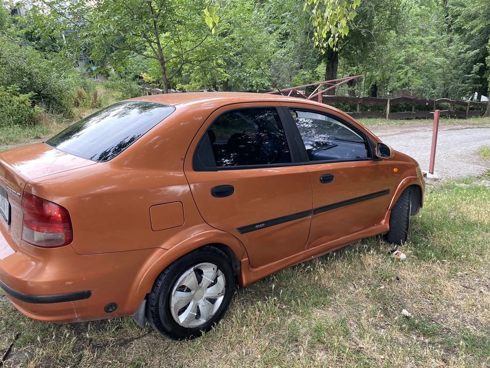 Chevrolet Aveo 2005 газ 4