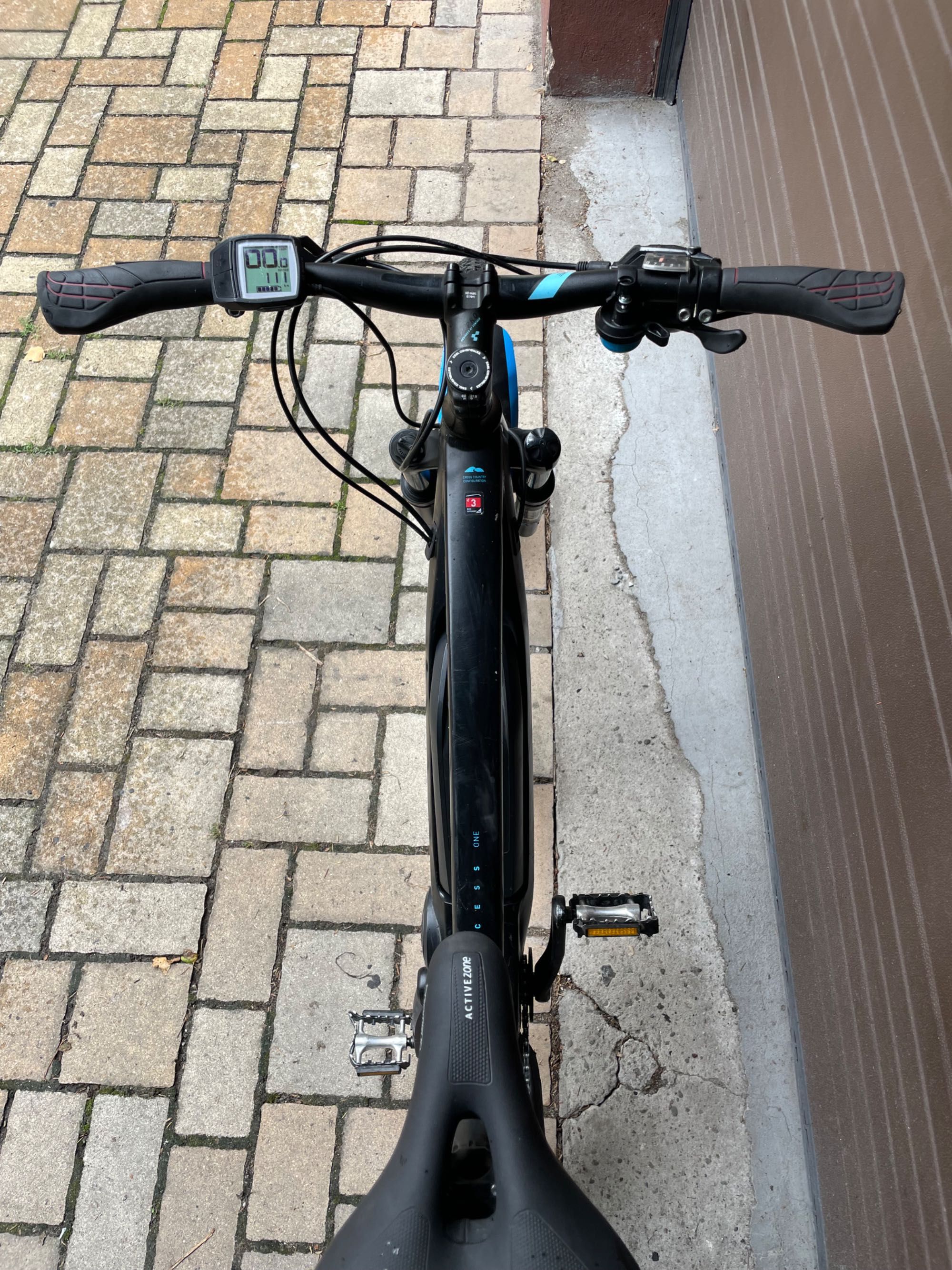 Rower elektryczny Cube ACCESS HYBRID One 400 E-Bike EMTB