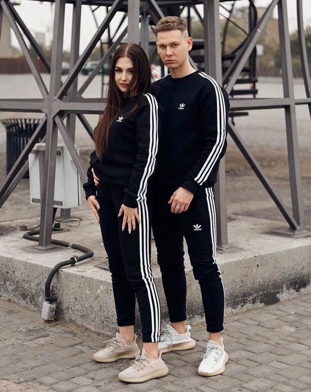 Парний костюм adidas світшот штани чорний червоний унісекс family look