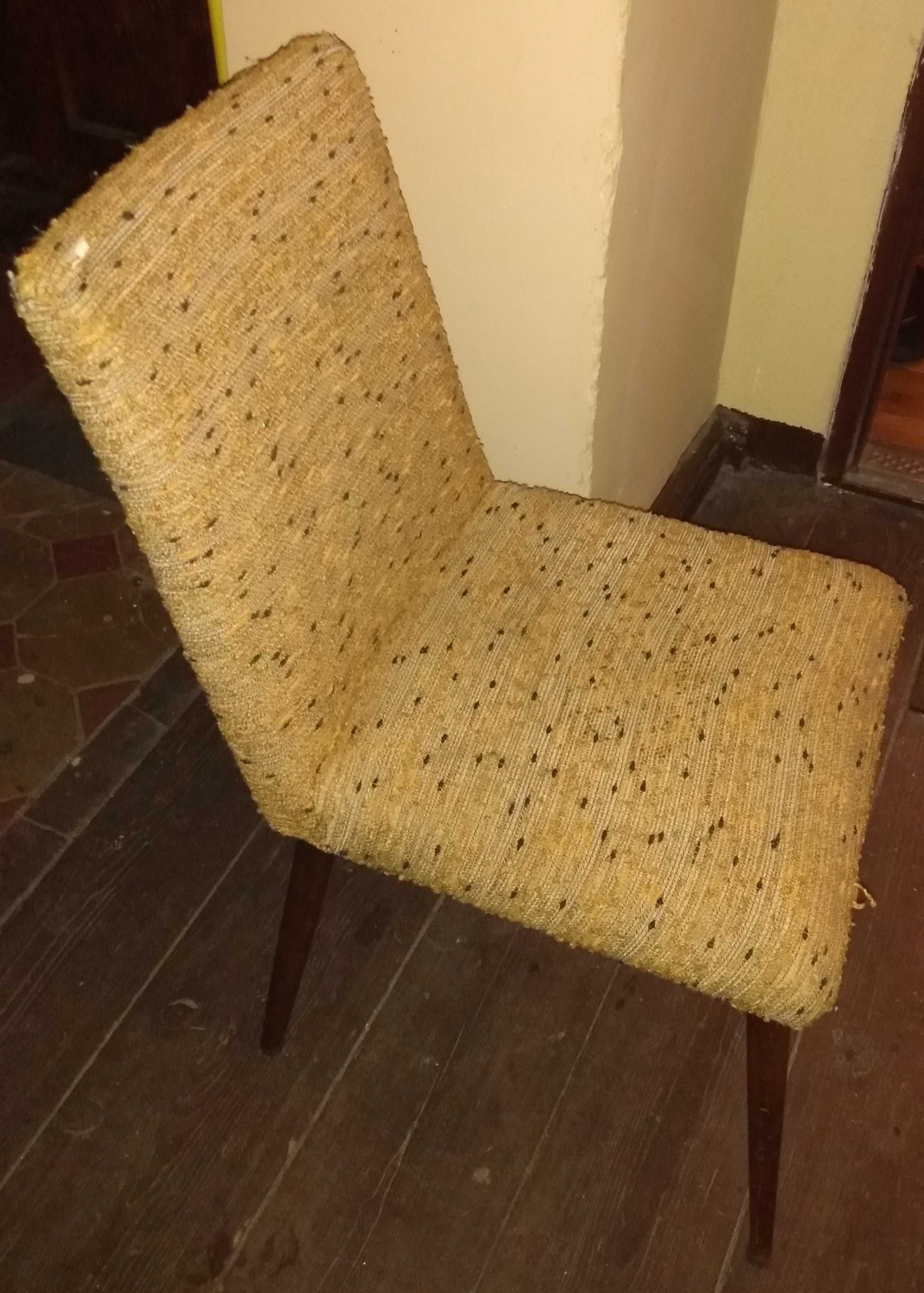 Zestaw krzeseł, krzesła tapicerowane patyczaki vintage, loft