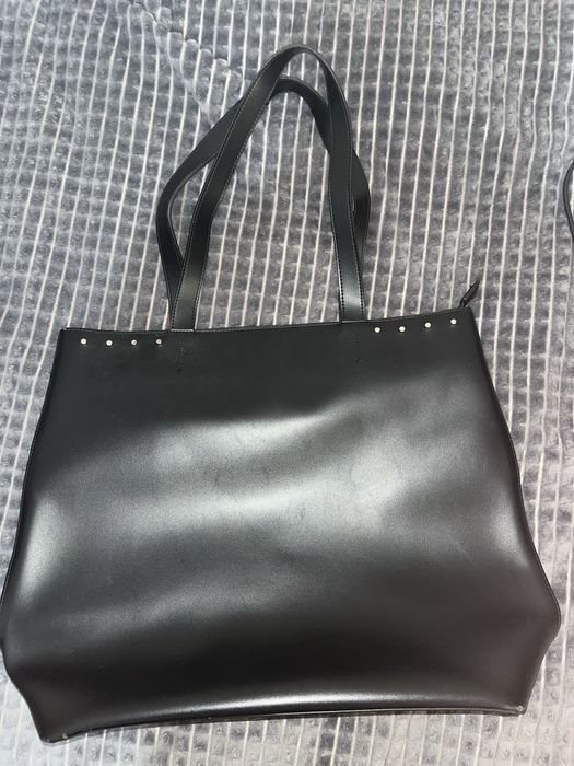 Чорна велика сумка