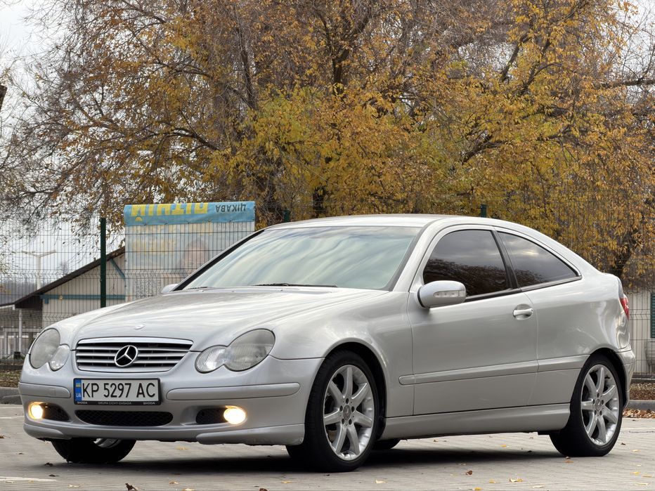 Mercedes-Benz C-Class 2001