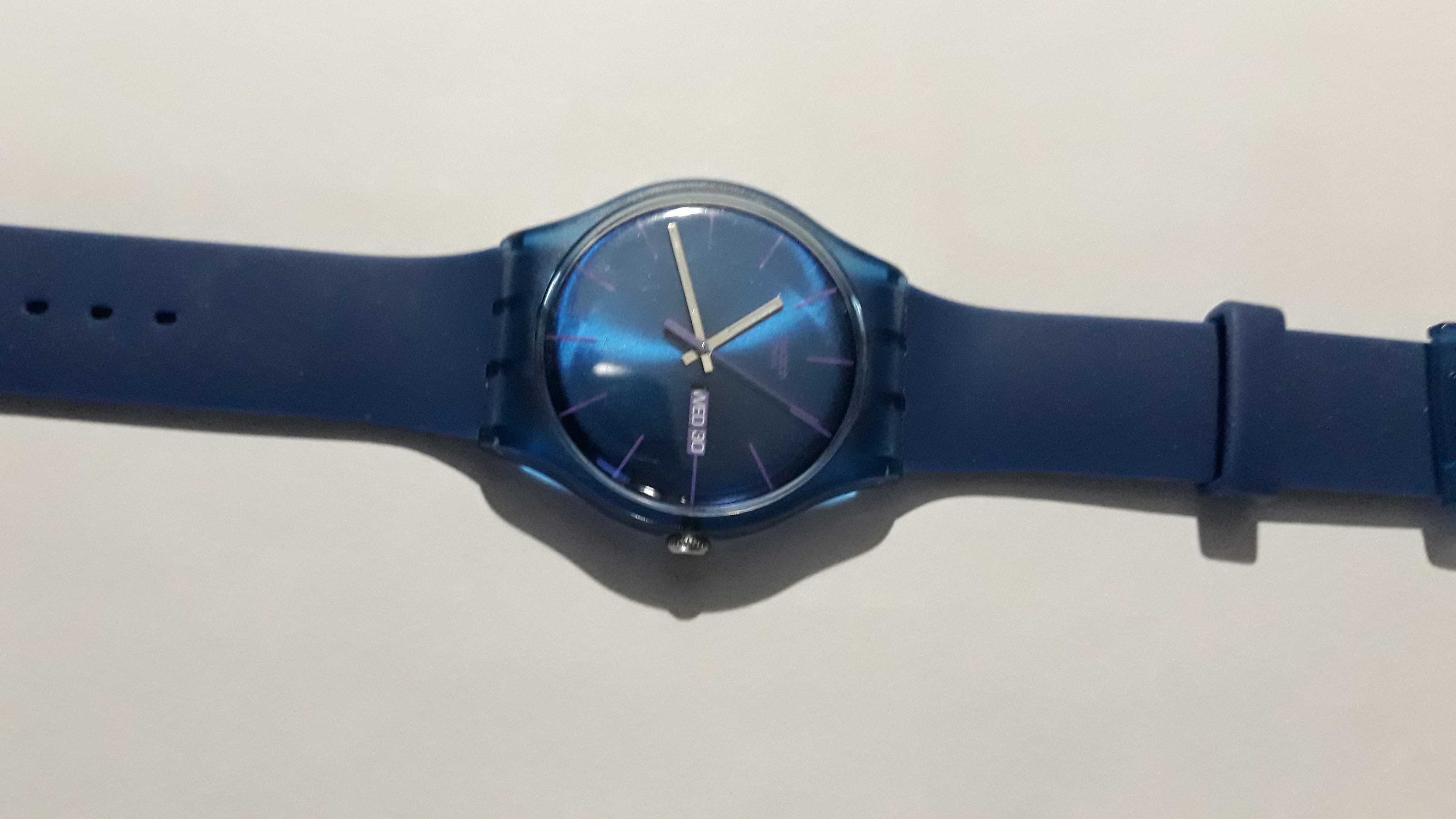 Часы Swatch  в отличном состоянии