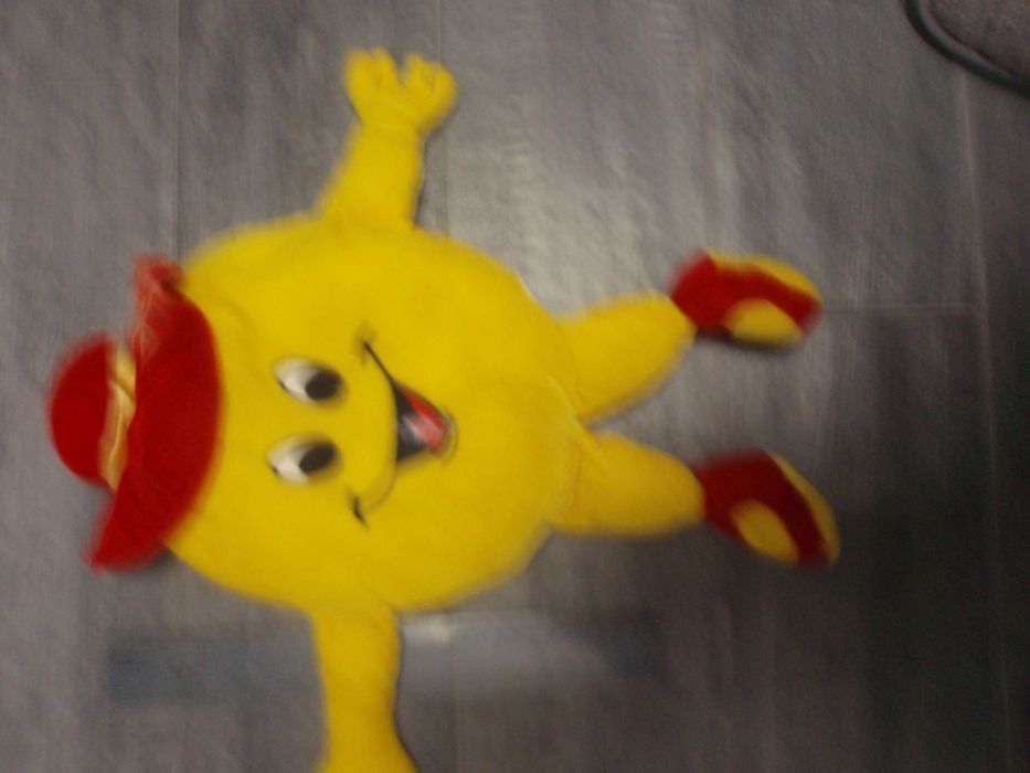 bonecos e bonecas antigos