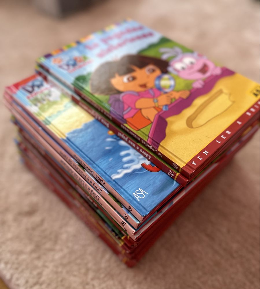 Conjuntos de 18 livros da Dora a Exploradora