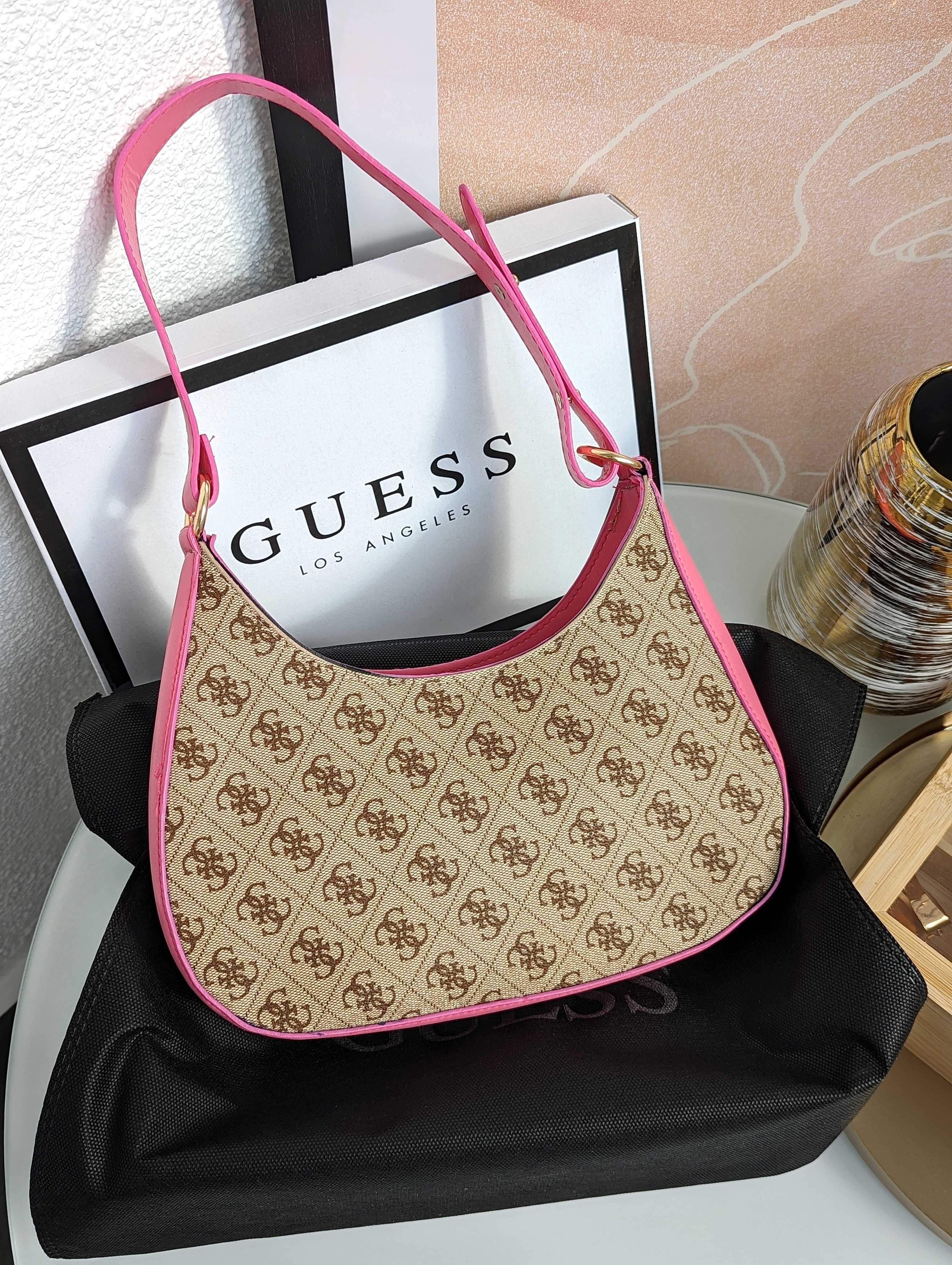 Женская сумка Guess хобо на плечо  Гесс багет