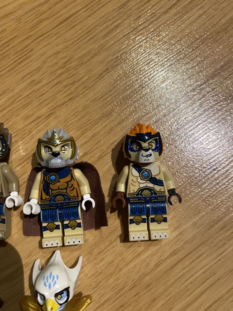 Zestaw figurek lego chima