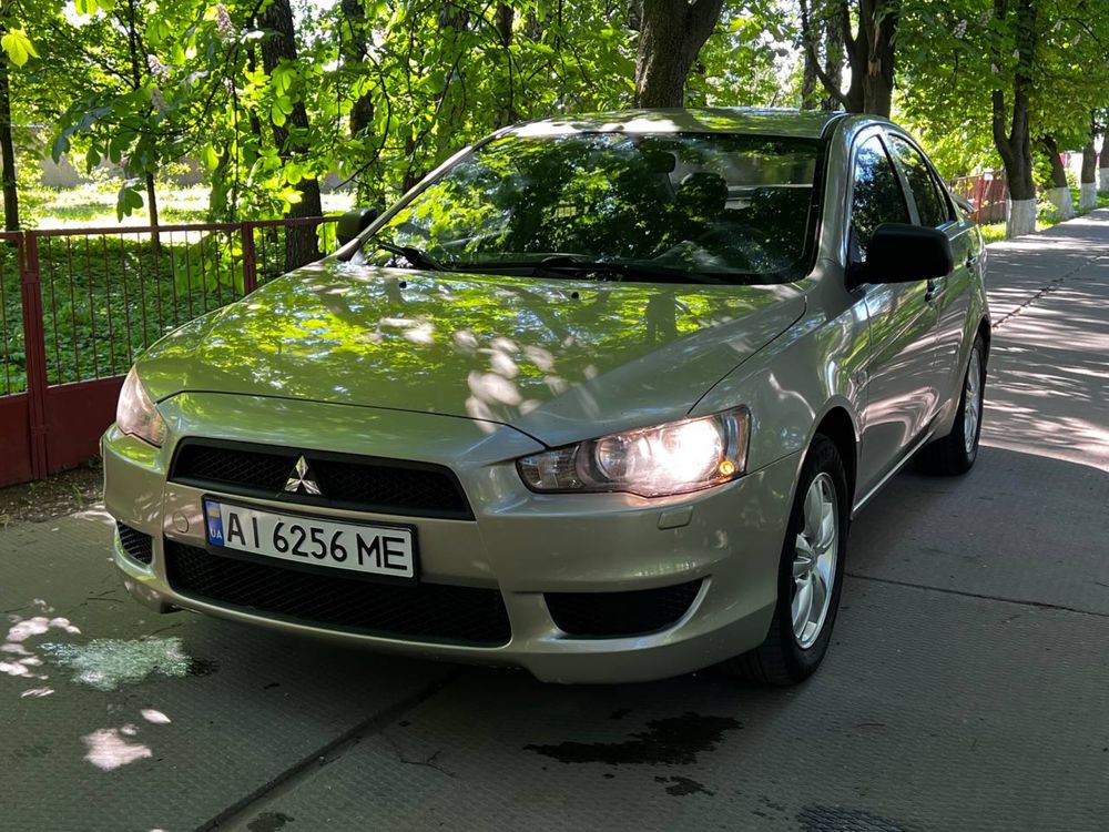 Мітсубісі Лансер 10 Lancer X