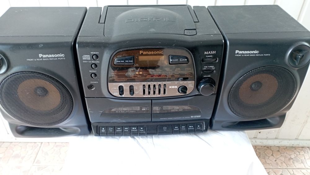 Блютуз колонка Ufon.